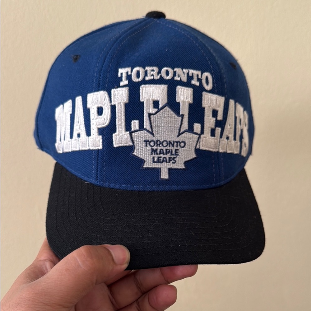 STARTER Blue Cap with White Logo Toronto Maple Leafs Hat